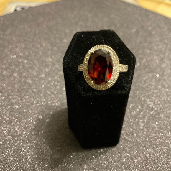 RING SiZE 10 - Picture 5 of 10